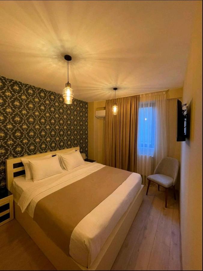 Vere Corner Hotel Tiflis Dış mekan fotoğraf